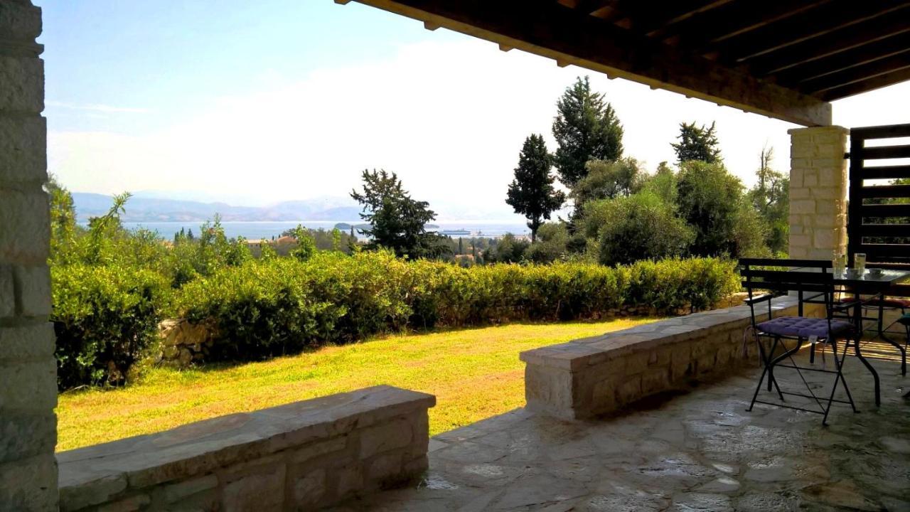 Stone Studio In Nature With View To Corfu Town! Evropouloi Ngoại thất bức ảnh